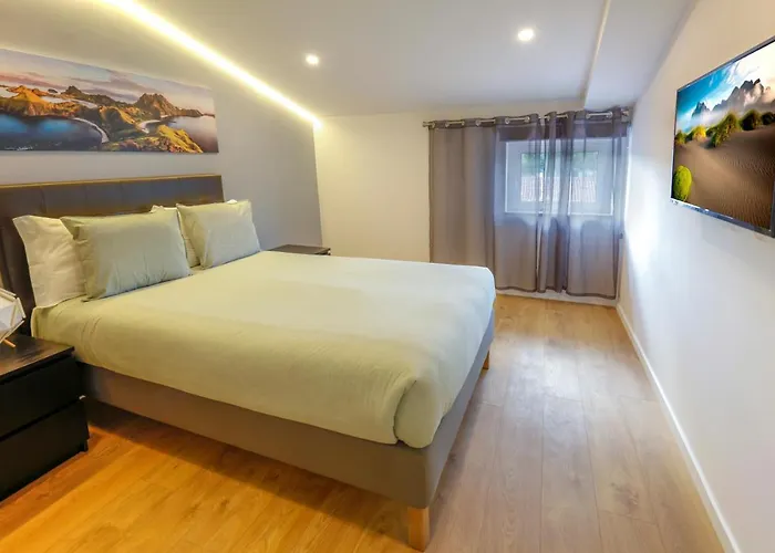 Modern With Garden Apartament *